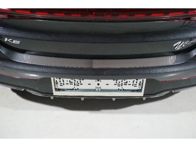 Накладка на задний бампер (лист шлифованный) для Kia K5 2019 – 2023 KIAK520-02