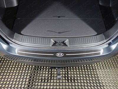 Накладка на задний бампер шлифованный лист лого Kia для Kia Sorento № KIASOR12-29
