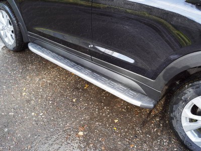 Пороги алюминиевые ТСС с накладкой серебристые для Hyundai Tucson № HYUNTUC18-32SL