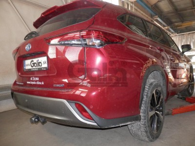 Полностью ОЦИНКОВАННЫЙ фаркоп для Toyota Highlander 2021-н.в. 