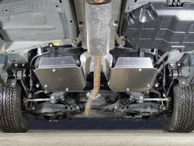 Защита бака алюминий 4 мм комплект 2 шт для Geely Emgrand X7 № ZKTCC00401