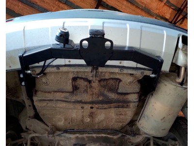 Фаркоп с хромированной накладкой для Haval H6 2014-2020, Haval M6 2023-н.в. съемное крепление шара под американский квадрат
