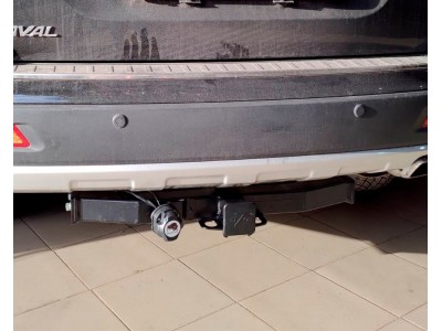 Фаркоп с хромированной накладкой для Haval H6 2014-2020, Haval M6 2023-н.в. съемное крепление шара под американский квадрат