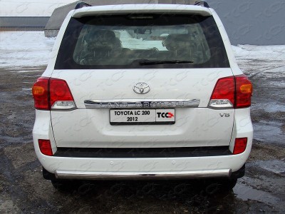 Рамка номерного знака Toyota Land Cruiser 200 (комплект)