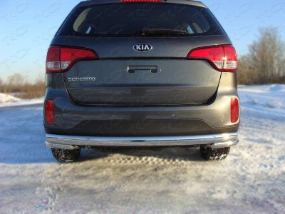 Защита заднего бампера овальная 75-42 мм ТСС для Kia Sorento 2012-2020