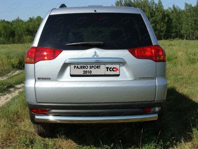 Рамка номерного знака Mitsubishi Pajero Sport (комплект)