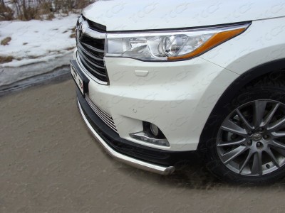 Защита переднего бампера 60 мм ТСС для Toyota Highlander 2014-2016