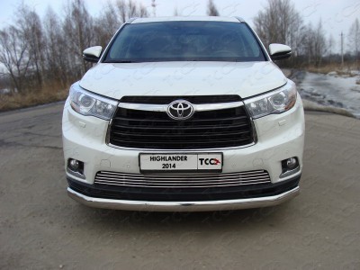 Защита передняя овальная 75х42 мм ТСС для Toyota Highlander 2014-2016