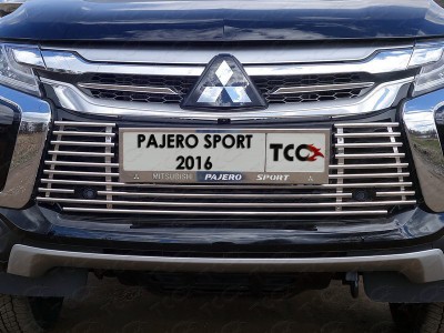 Решетка радиатора 12 мм с парктроником для Mitsubishi Pajero Sport № MITPASPOR16-29