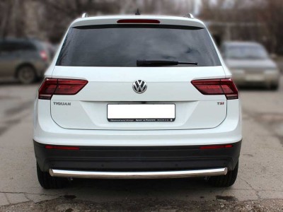 Защита заднего бампера радиусная одинарная d-53(кроме Off Road) для Volkswagen Tiguan 2016 – н.в.