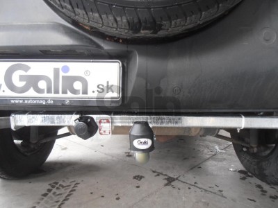 Фаркоп оцинкованный Galia шар A для Toyota RAV4 1994-2000