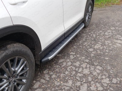 Пороги алюминиевые ТСС с накладкой серебристые для Mazda CX-5 № MAZCX517-29SL