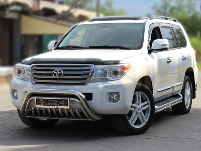 Кенгурин 76 мм с защитой картера 43 мм с дугой для Toyota Land Cruiser 200 № LCN2013 3.5
