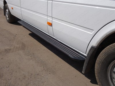 Порог алюминиевый Slim Line Black для Mercedes-Benz Sprinter № MERSPR14-07B