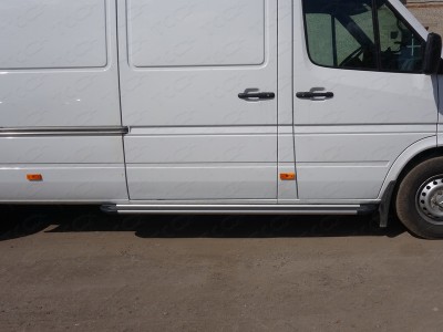 Порог алюминиевый Slim Line Silver ТСС для Mercedes-Benz Sprinter 2014-2018
