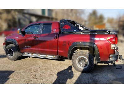 Светоотражающая вставка в дугу красно-белая, жёлтая или синяя для Toyota Tundra № TTU_5.1