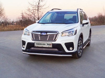 Решётка радиатора верхняя 12 мм ТСС для Subaru Forester SK 2018-2021