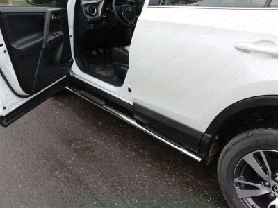 Пороги труба овальная с накладками 75х42 мм ТСС для Toyota RAV4 2015-2019