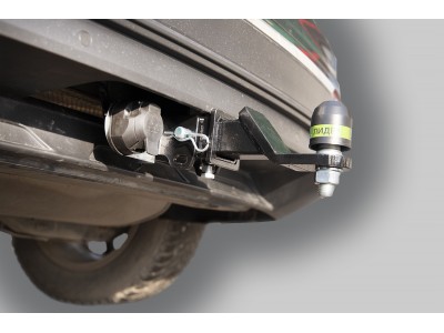 Фаркоп для Volkswagen Tiguan 2007-2016, 2016-2024 съемное крепление шара под американский квадрат