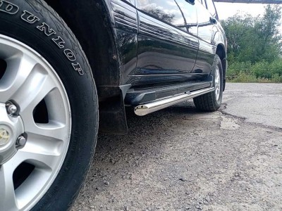 Обвод штатных порогов d-43 для Toyota Land Cruiser 100 1998-2007 LC_6.1