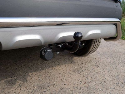 Фаркоп ТСС для Renault Duster № TCU00036
