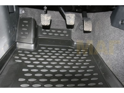 Коврики 3D в салон полиуретан 4 штуки Element для Mitsubishi L200 2015-н.в. CARMIT00003