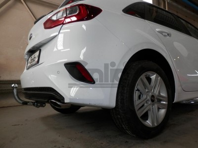 Фаркоп оцинкованный для Kia Ceed хетчбек 5 дверей (CD) diesel AdBlue 2018-н.в. быстросъемное крепление шара