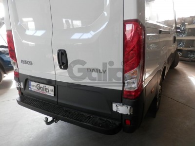Фаркоп оцинкованный для Iveco Daily фургон/шасси 1999-2014, 2014-н.в. условно-съемное крепление шара