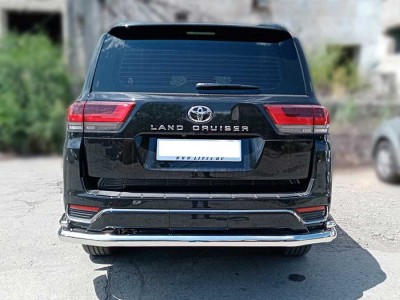 Защита заднего бампера "волна" d-76+43 для Toyota Land Cruiser 300 70TH ANNIVERSARY 2021–н.в.