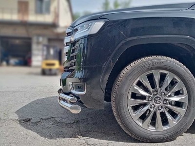 Защита переднего бампера d-76+43 двойная для Toyota Land Cruiser 300 70TH ANNIVERSARY 2021–н.в.