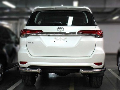 Защита заднего бампера "уголки" двойные d-76+43 для Toyota Fortuner 2020-н.в. TF20_3.1