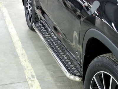 Пороги с листом d-53 для Toyota Highlander 2017-2019 HYG2017_2