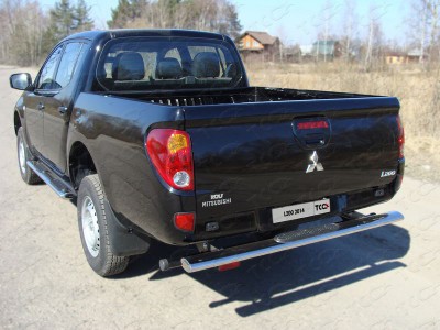 Защита заднего бампера овальная с накладкой 120х60 мм для Mitsubishi L200 № MITL20014-09