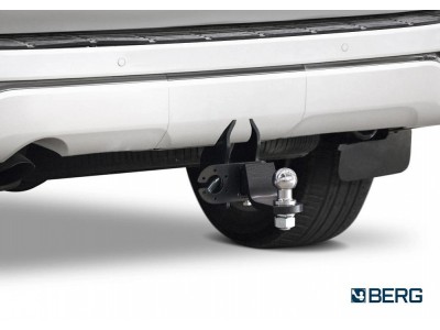 Фаркоп для Toyota Land Cruiser 300 2021-н.в. съемное крепление шара под американский квадрат