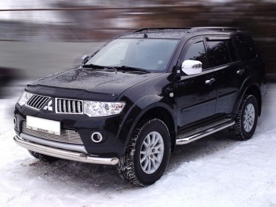 Пороги с площадкой алюминиевый лист 60 мм Технотек для Mitsubishi Pajero Sport 2008-2013