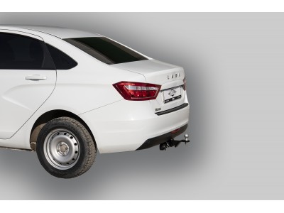 Фаркоп для Lada Vesta седан 2015-2022 съемное крепление шара под американский квадрат